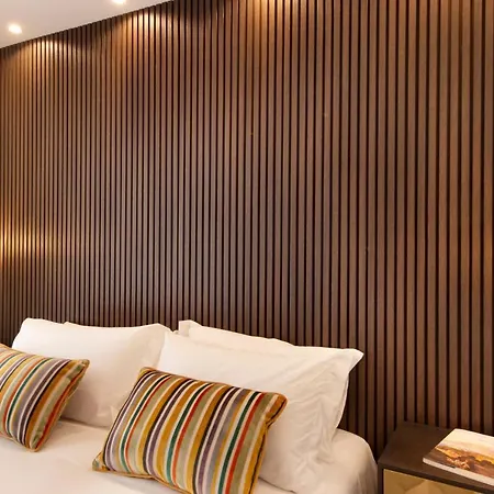 Апартаменти The Literary House *