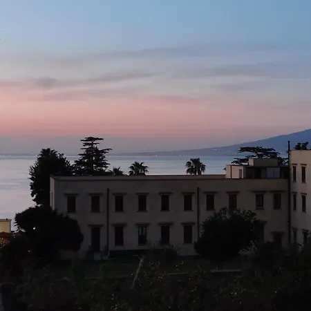 Apartment The Literary House Sorrento